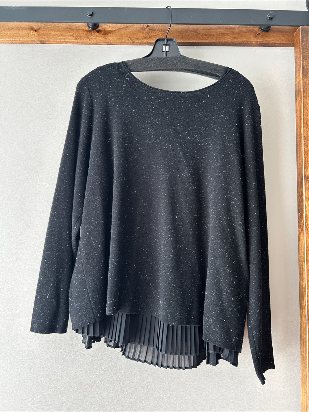 Basler Black Long-Sleeve Knit Top with Pleated Hem
